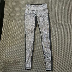 lululemon wunderunder size 4 WXS